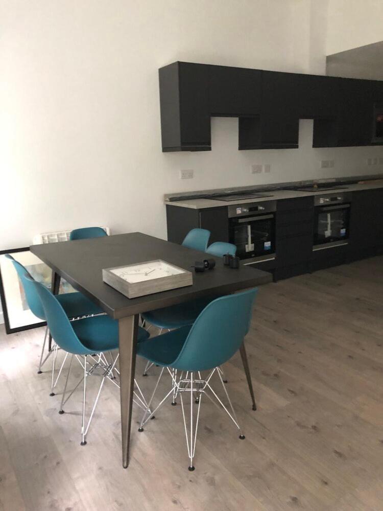 Armyn House Apartments, Your Coastal Escape In Falmouth Bagian luar foto