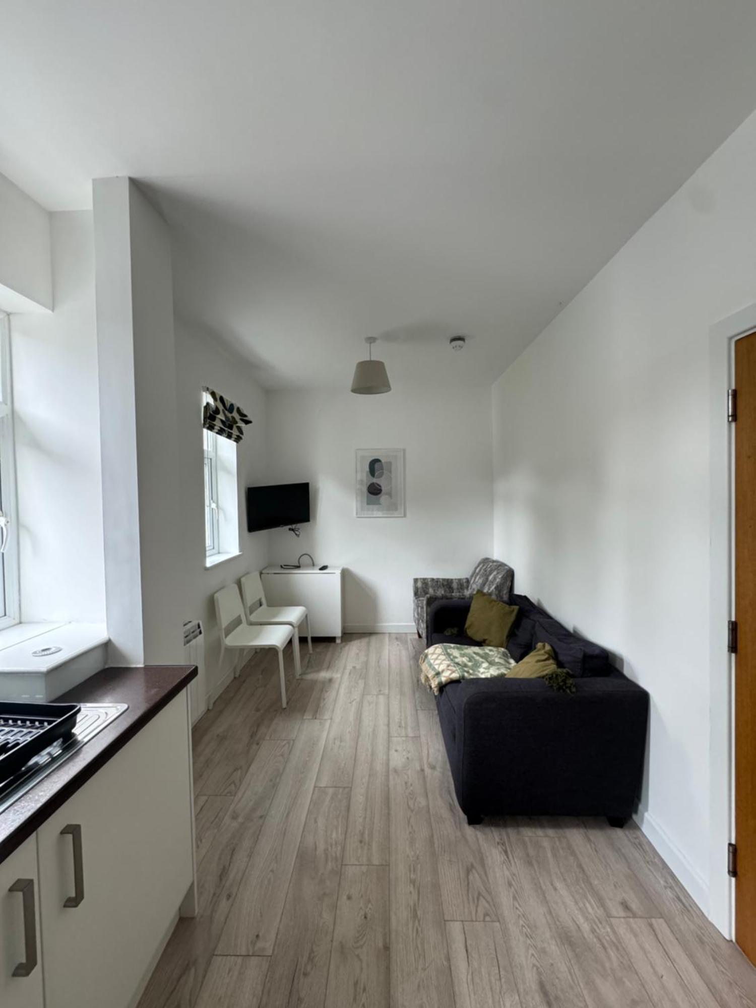 Armyn House Apartments, Your Coastal Escape In Falmouth Bagian luar foto