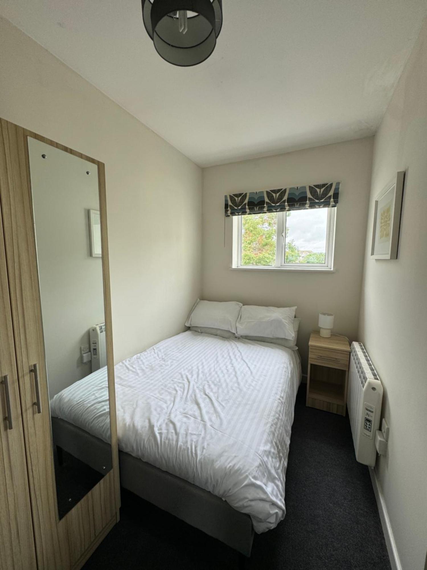Armyn House Apartments, Your Coastal Escape In Falmouth Bagian luar foto